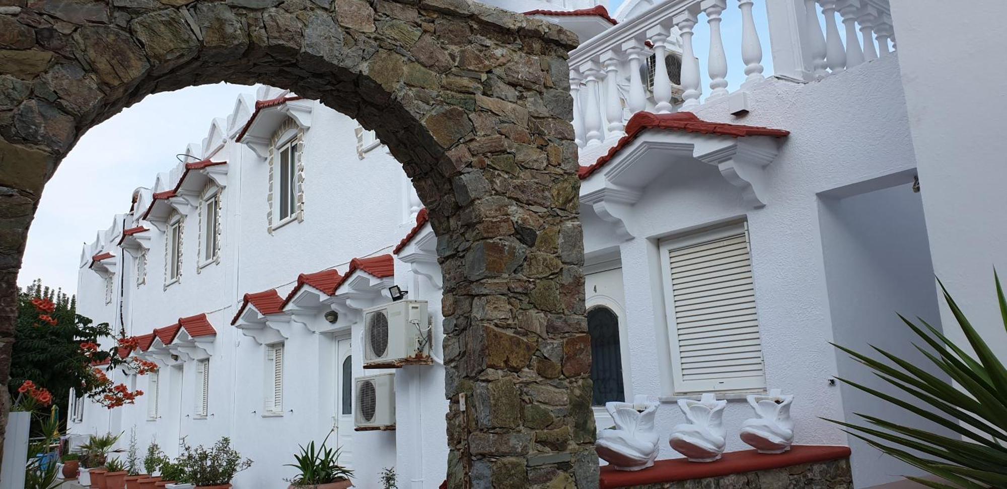 Nikos studios Livadia  Exterior foto